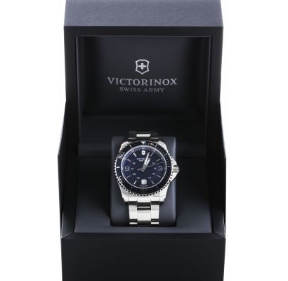 Мужские часы Victorinox Swiss Army MAVERICK V241602