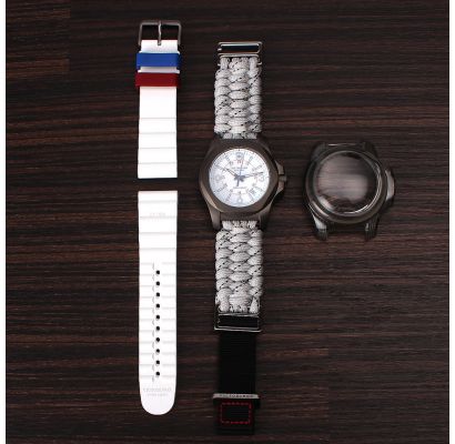 Мужские часы Victorinox Swiss Army I.N.O.X. V241772.1