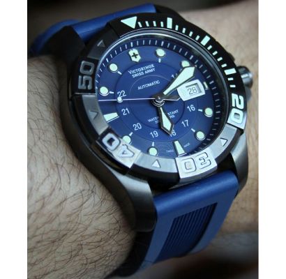 Мужские часы Victorinox Swiss Army DIVE MASTER 500 Mechanical V241425