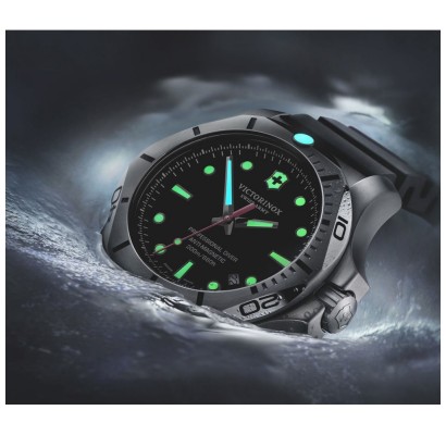 Мужские часы Victorinox Swiss Army I.N.O.X. Professional Diver V241782