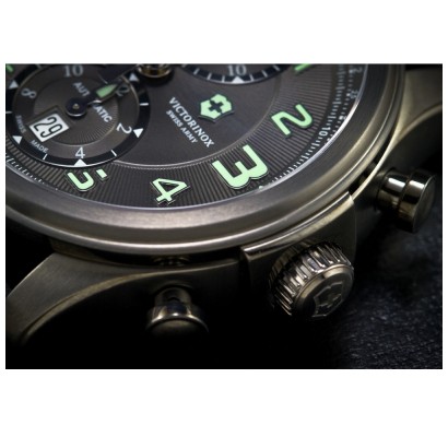 Чоловічий годинник Victorinox Swiss Army INFANTRY Vintage Chrono V241526