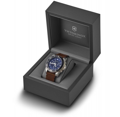 Мужские часы Victorinox Swiss Army MAVERICK Chrono V241865