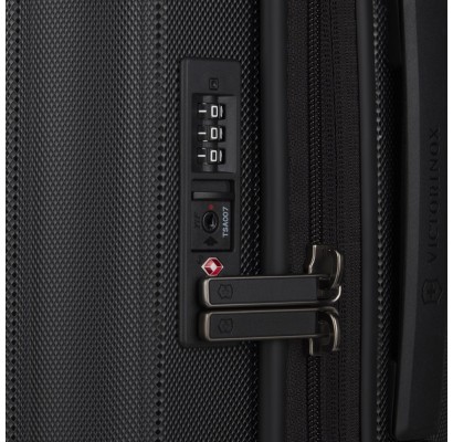 Чемодан Victorinox Travel WERKS TRAVELER 6.0 HS/Black Vt609970