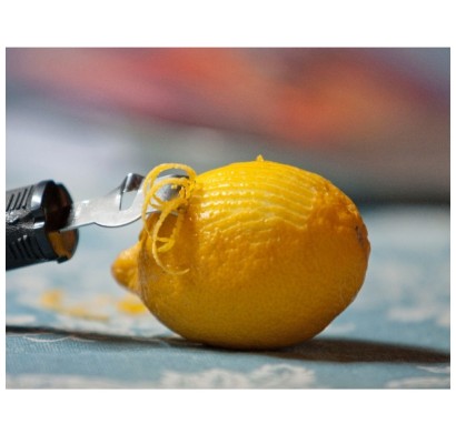 Кухонний ніж Victorinox Lemon Zester 5.3503