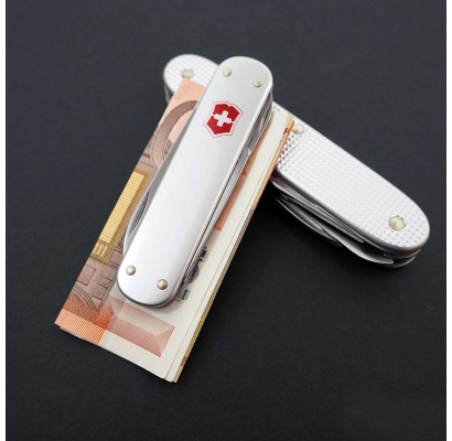Складной нож Victorinox MONEY CLIP 0.6540.16