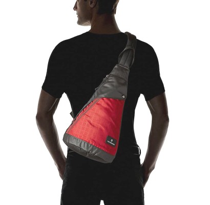 Рюкзак Victorinox Travel ALTMONT 3.0/Red Vt601440
