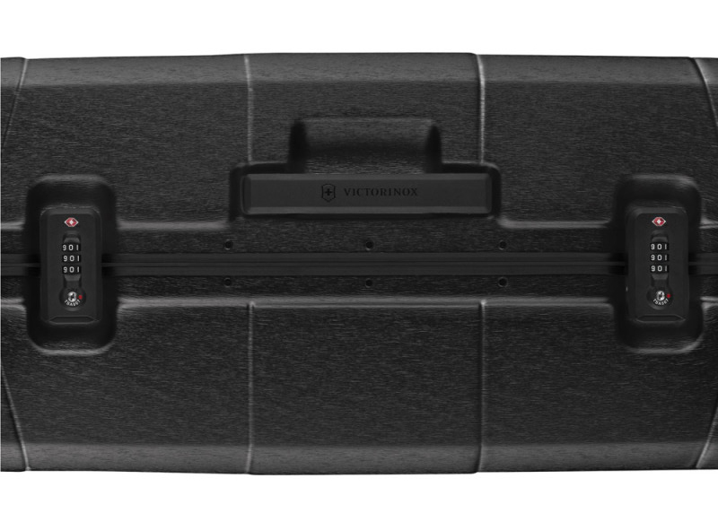 Поликарбонатные чемоданы Lexicon Framed