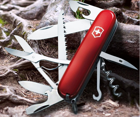 Все о коллекции средних карманных ножей HUNTSMAN